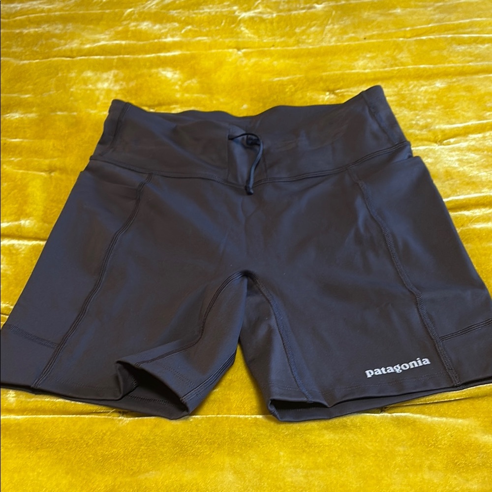Patagonia Black Bike Shorts Moisture-Wicking Performance Women’s Endless Run 6